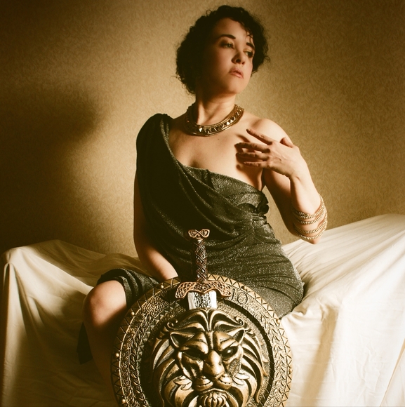 Meet your Posher, Jennifer - Picture 5 of 5